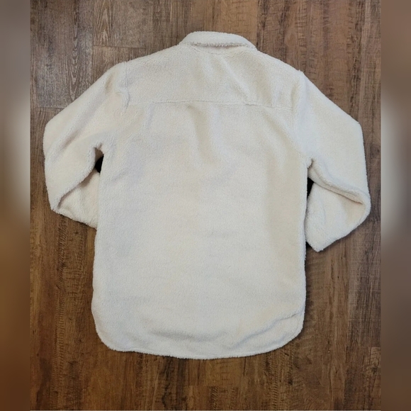 Only 'Deena' shacket - Picture 14 of 15